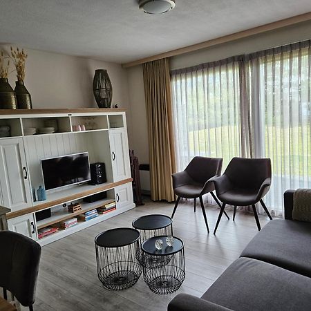 De Kapershut Apartment Холум Екстериор снимка