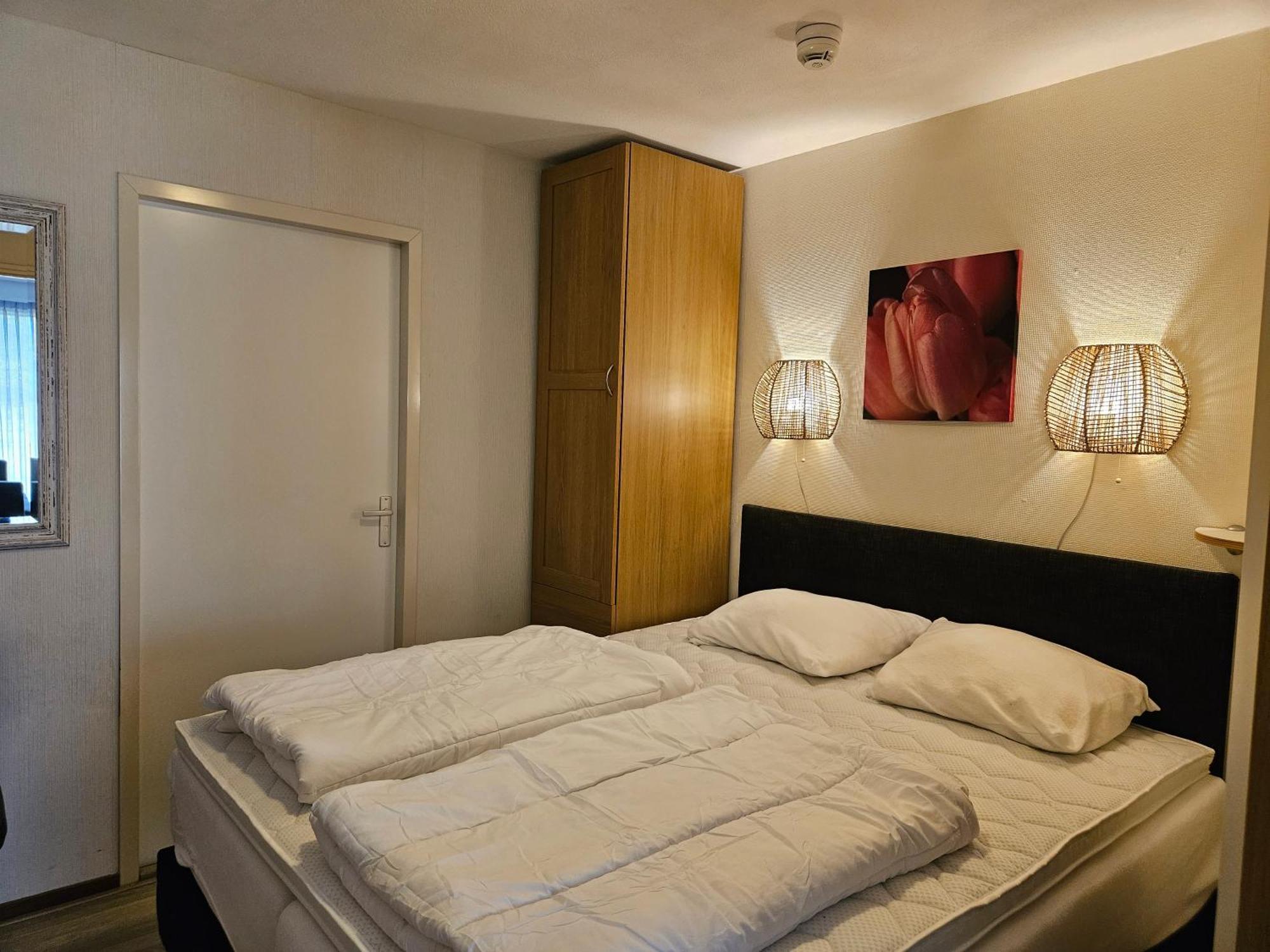 De Kapershut Apartment Холум Екстериор снимка
